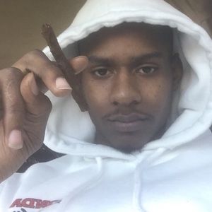 Meet your Posher, Kobe